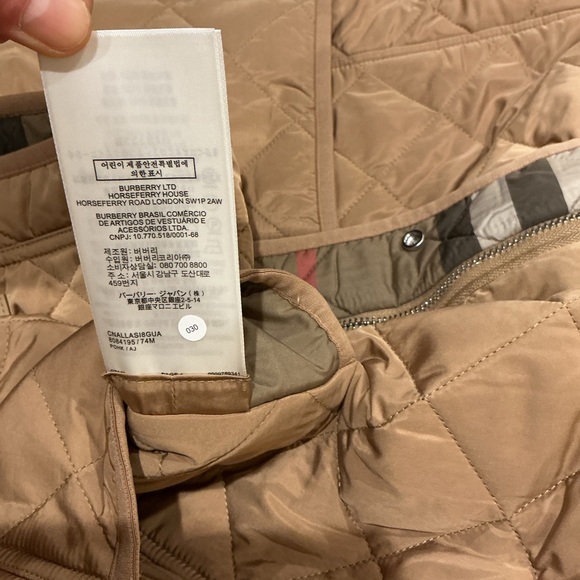NWOT Burberry Women Quilted Jacket in Tan, Size S - Picture 10 of 12